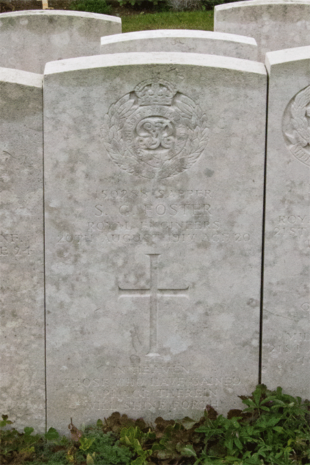 Stephen George Foster headstone at Longuenesse Cemetery St Omer